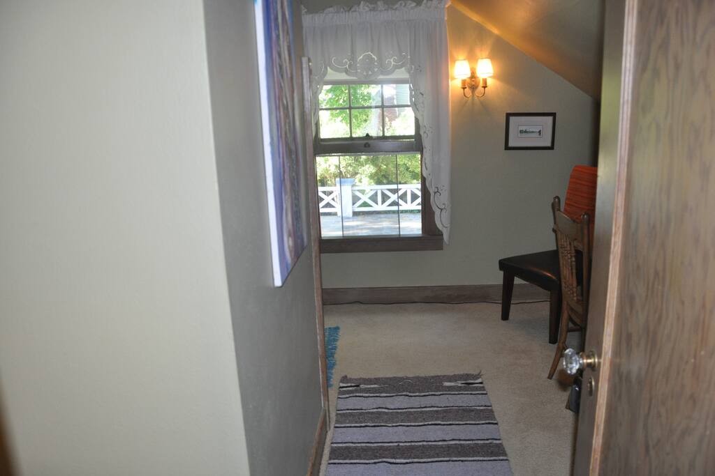 Bedroom entry