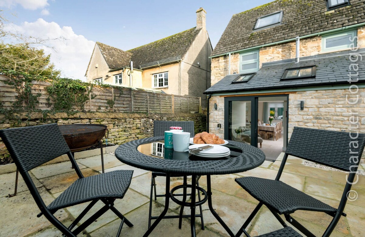 Top 10 Airbnb Vacation Rentals In Burford, UK Updated 2024 Trip101
