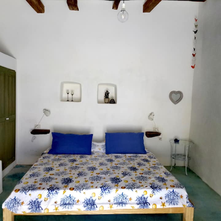 საძინებელი 1