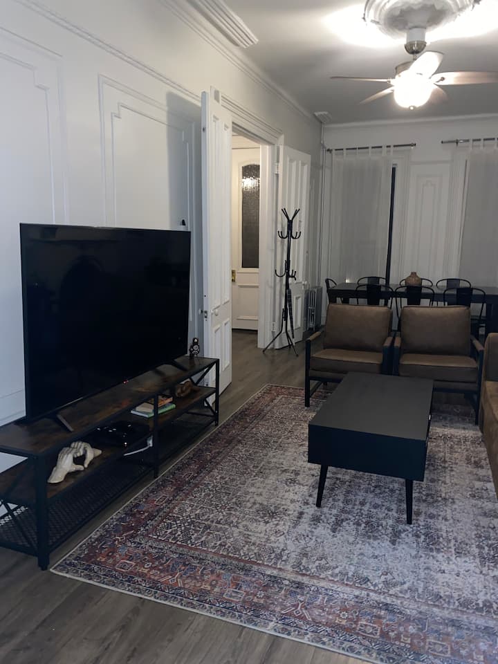 Delightful Prospect Height Townhouse Apt 3br/1.5ba - Brooklyn