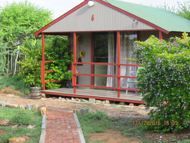 Klein Paradys Lodge - Garden Cabin 4