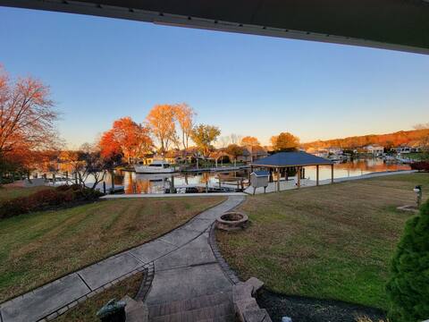 Five Bedroom Villa  & Pool on North East Harbor
