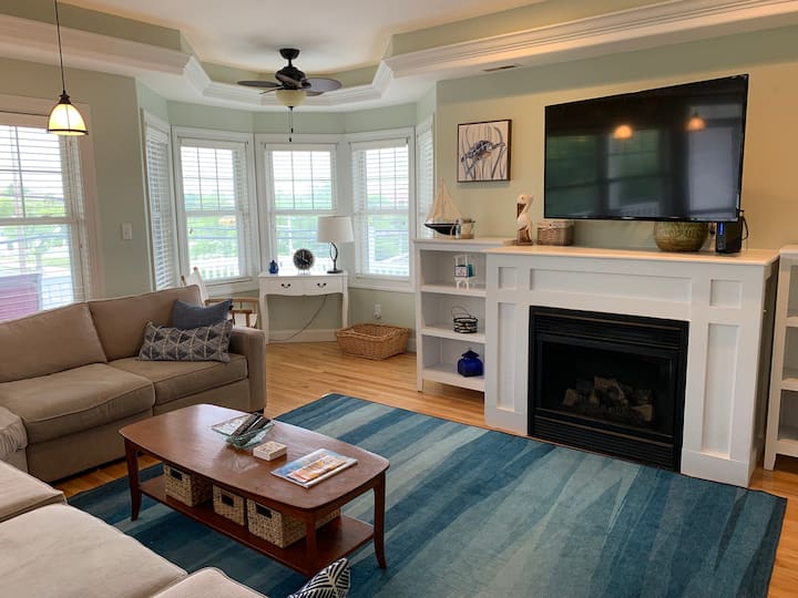 Ocnj Condo With Pool Close To Beach & Boardwalk - Ocean City, NJ