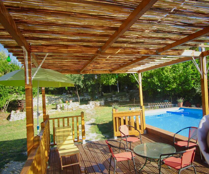 Terrasse ombragée, sécurisée 24m2
