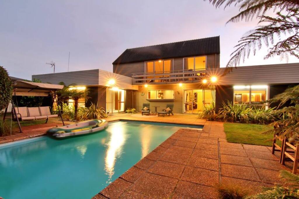 Entertainers Delight Houses for Rent in Hamilton, Waikato, New Zealand