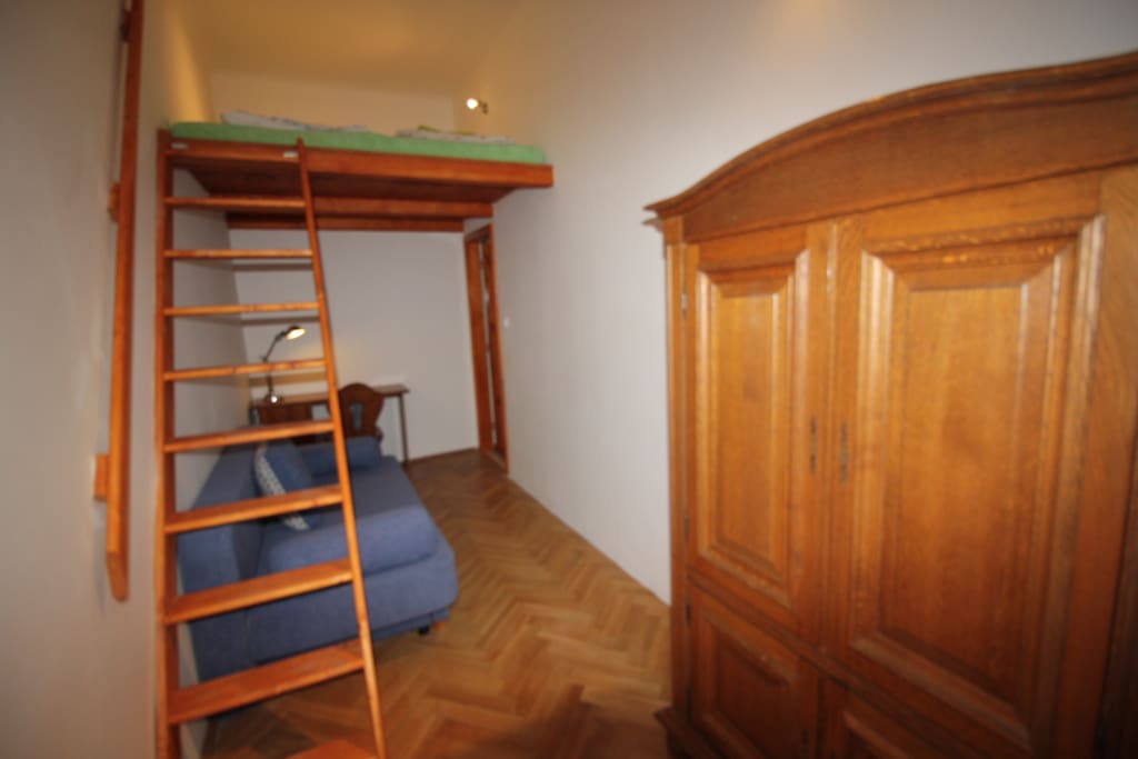 your BEDROOM 3.1 D, 2-bed arrangement upstairs for couples and friends