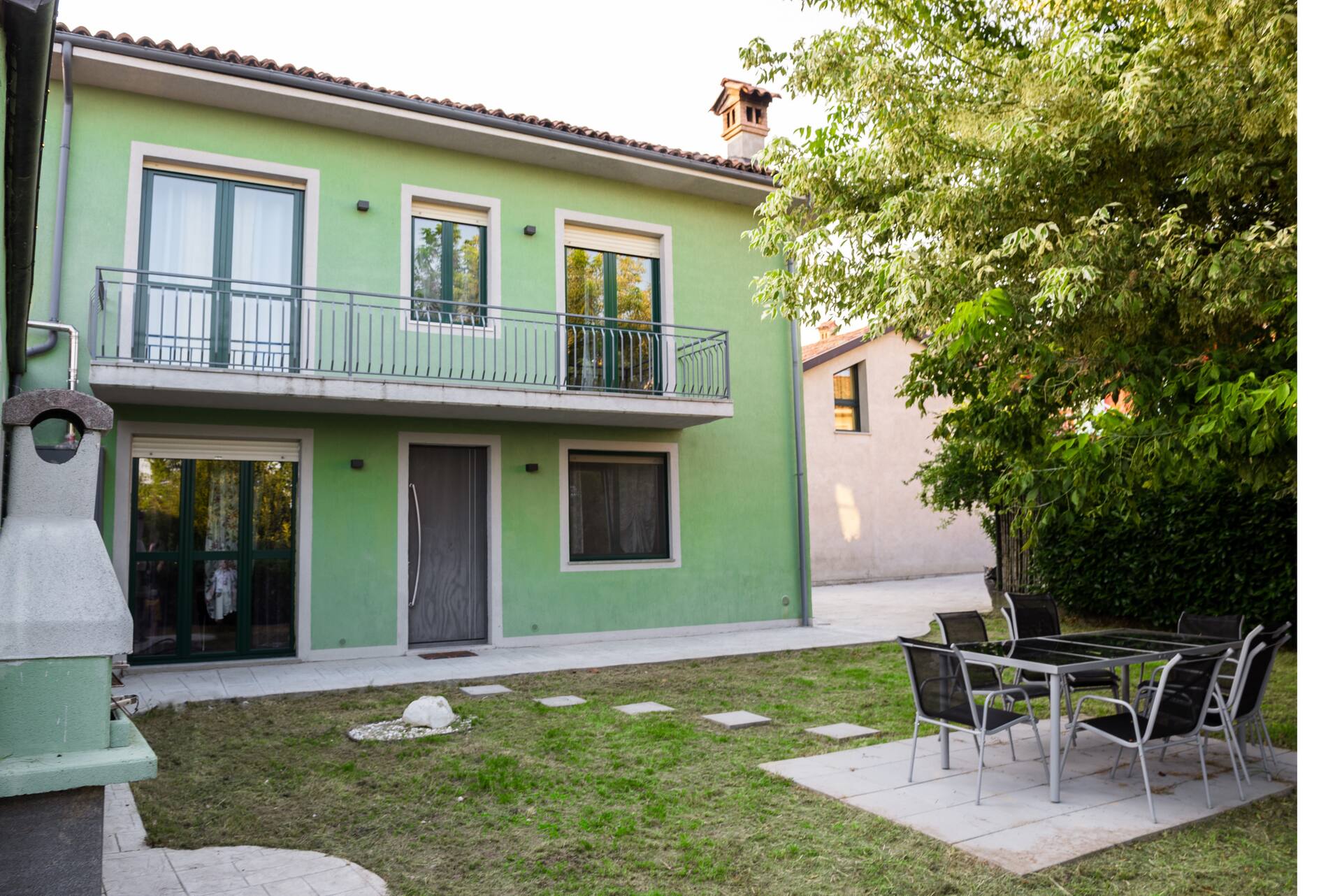 Relax in Alba and in the heart of the Unesco hills