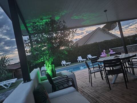 La Romalou, 4 Bedroom House + Swimming Pool