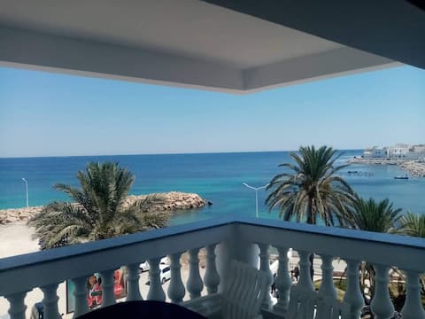 Center in the heart of Mahdia with panoramic sea view