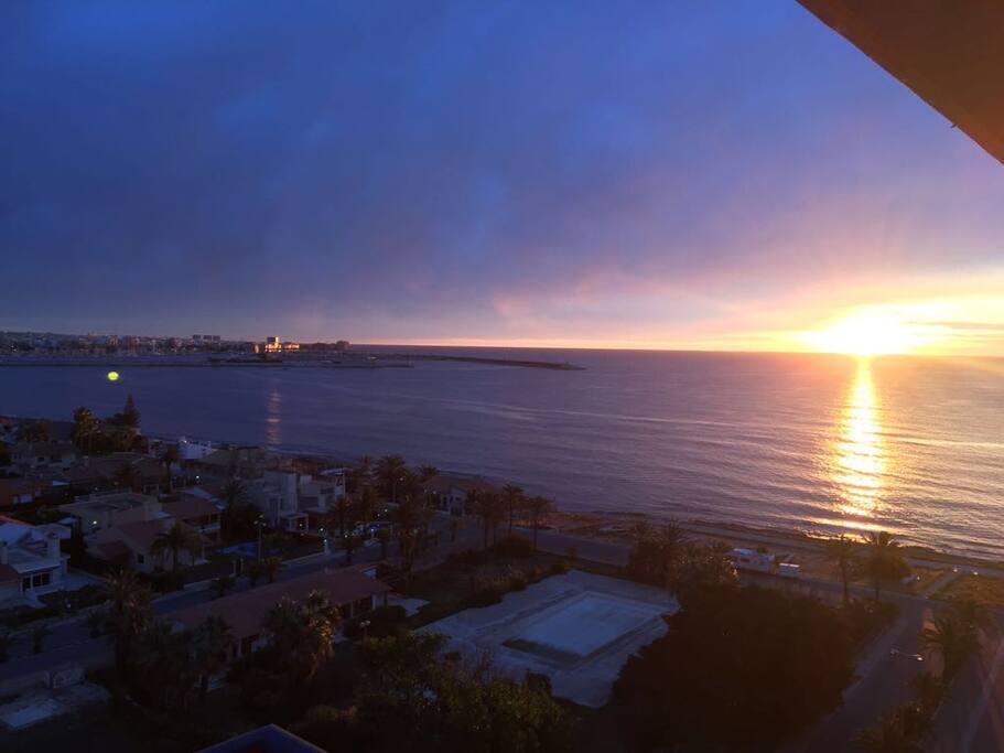 Vista nocturna. Atardecer.