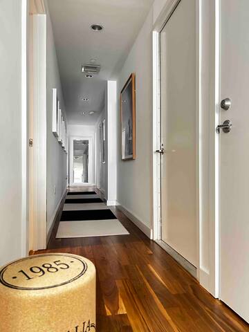 Luxurious, full-floor 2 bed, 2 bath Flatiron NOMAD gallery image 5