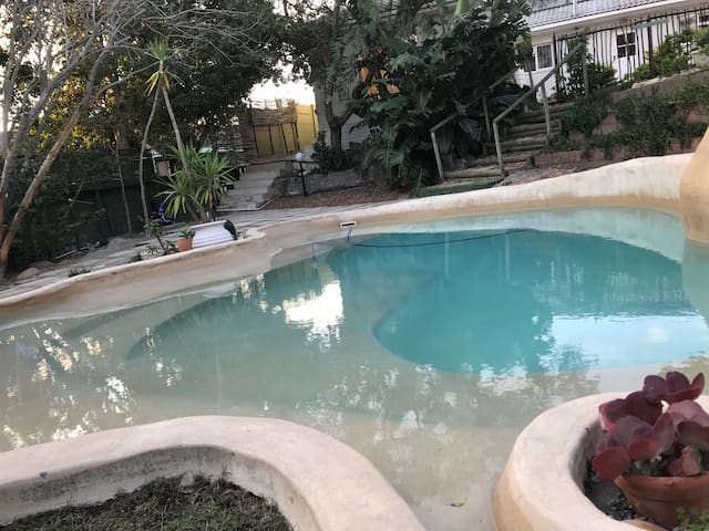 Blouberg, Pvt. House, Sleeps 6-8, Monthly rate gallery image 2