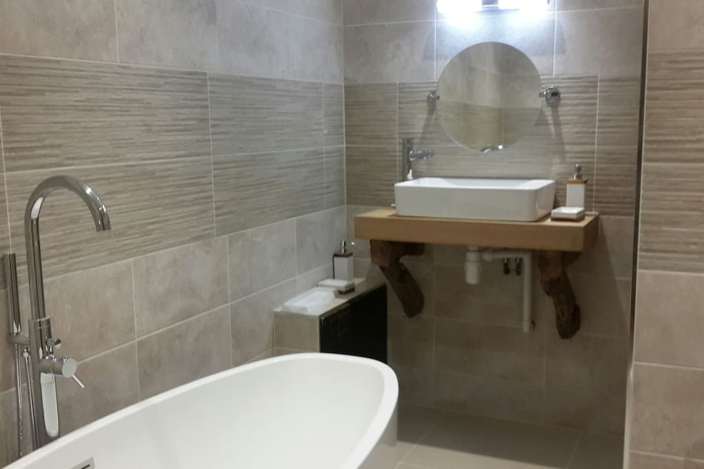 Family bathroom
