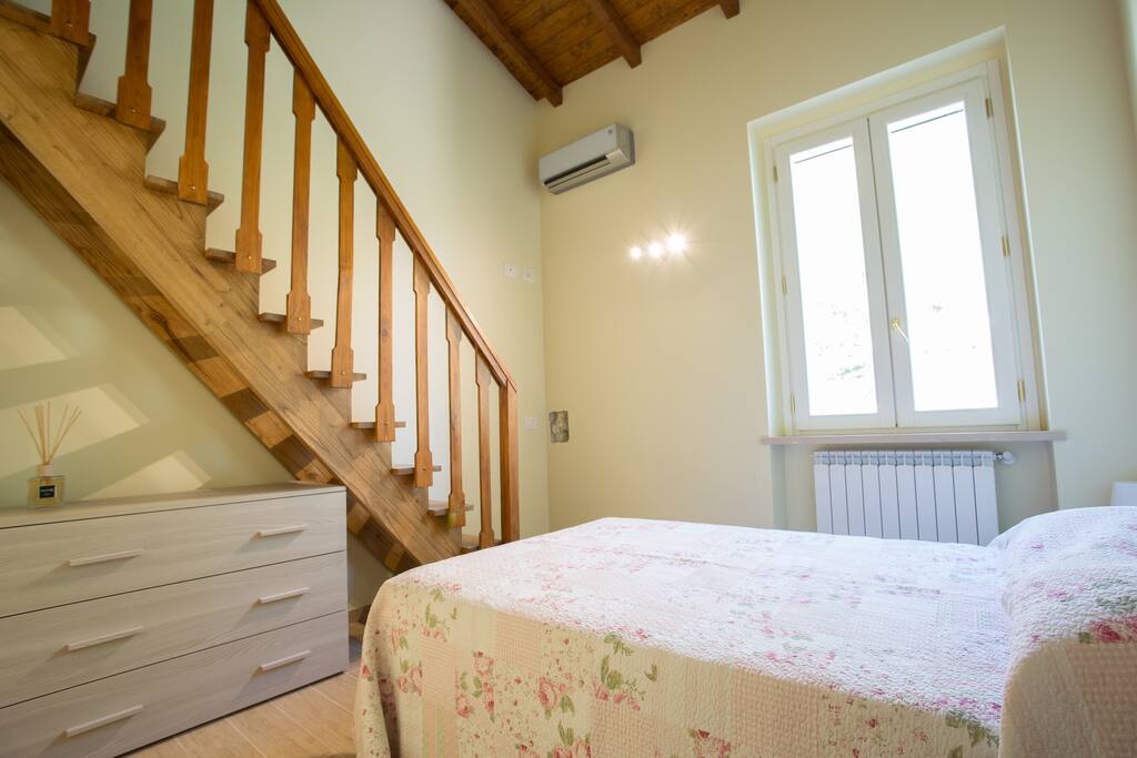 Camera da letto con letto 1 piazza e mezza