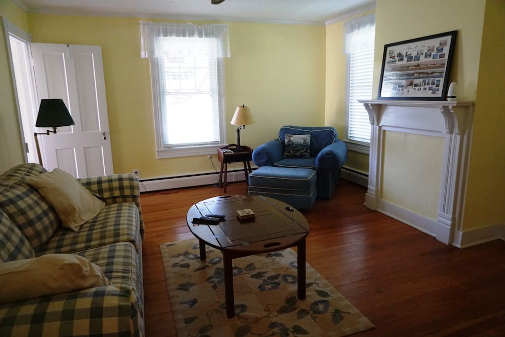 Living Room, bright and airy