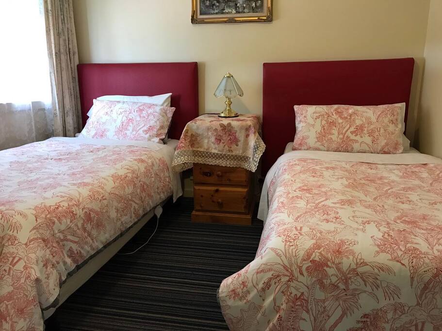 2nd Bedroom