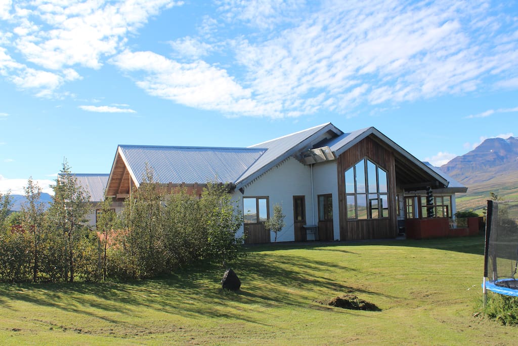 Great View Guesthouse
Jódísarstaðir 4 601 Akureyri