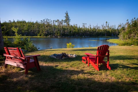 Cozy Oceanfront Guest House