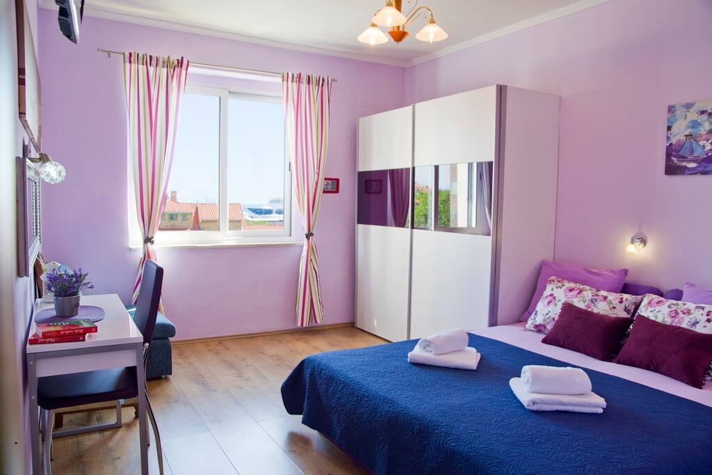 room 1