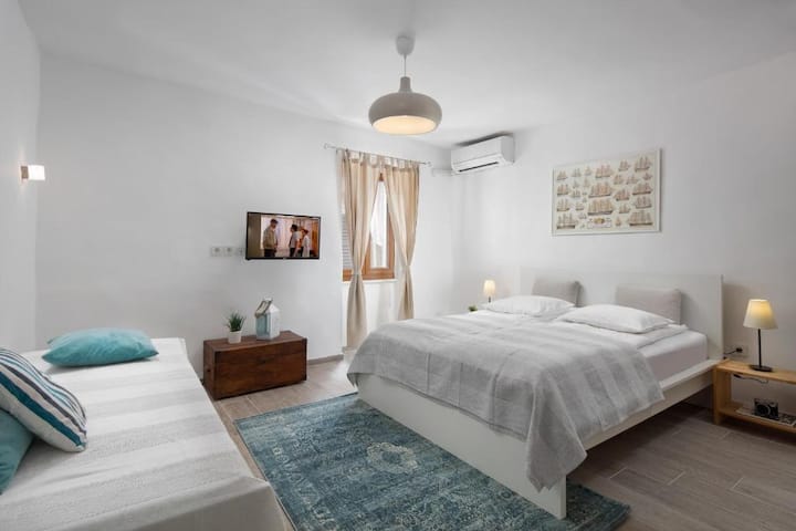 Porpor 1br Apt In Old Town Rovinj - Rovinj