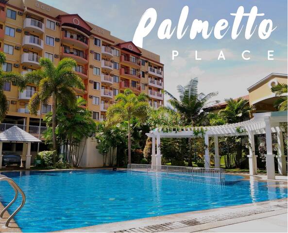 2 Bedroom Condo Unit for 5 people(Free Fast WiFi)