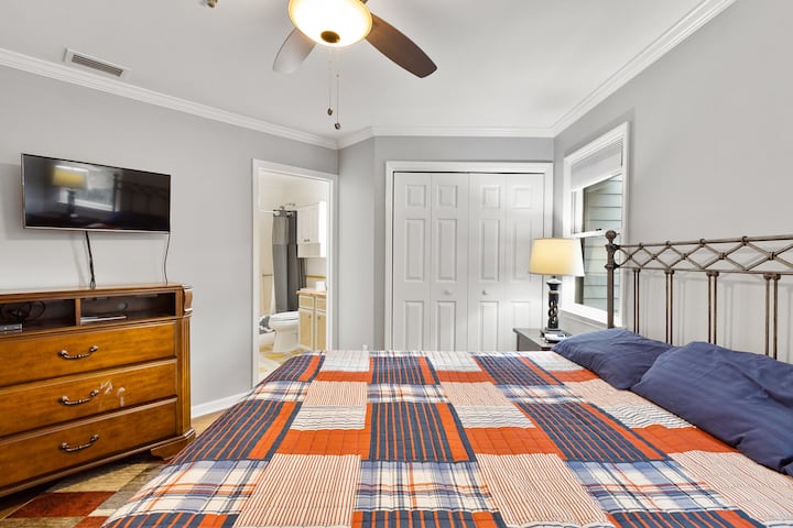 საძინებელი 1