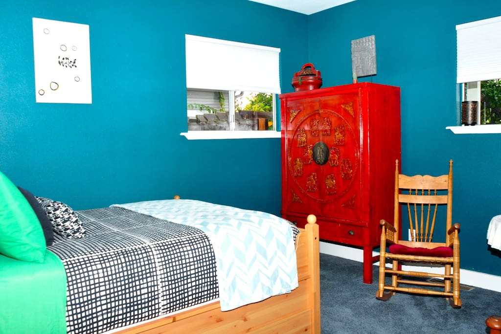 Sea Blue Room