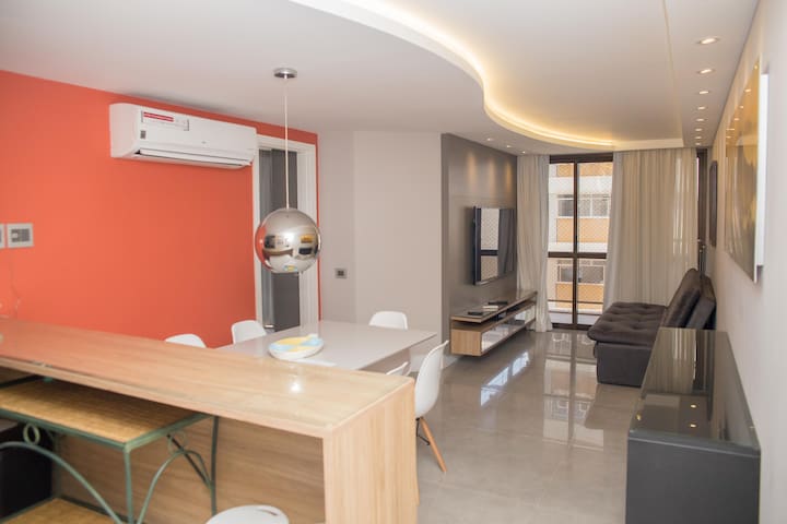 Ipanema – 02 suítes com varanda