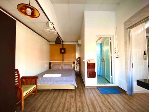 The Doctor's Homestay Penthouse