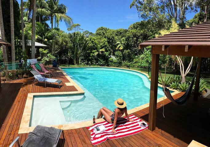 Villa Byron with guest house