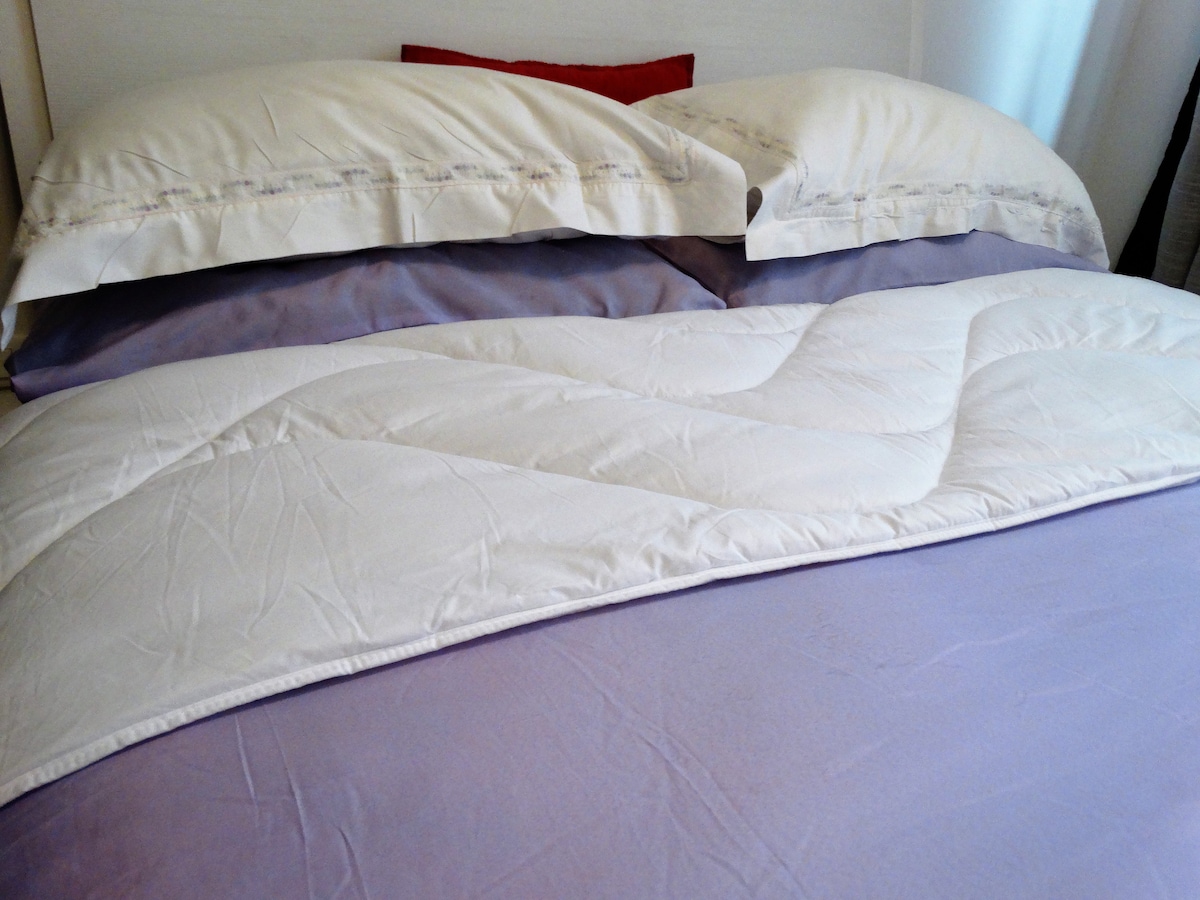 BRAČNI KREVET (ŠIRINE 150 - 179 CM) - DETALJ