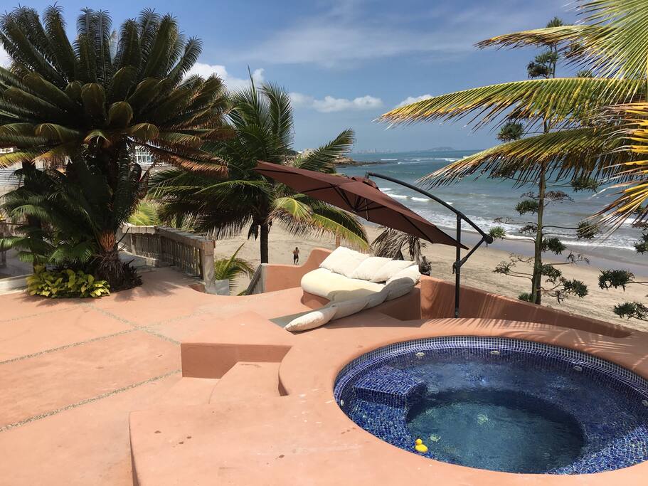 Jacuzzi