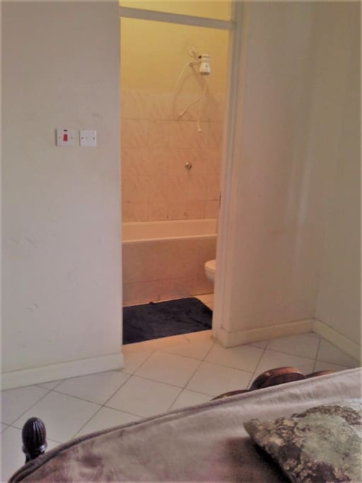 En-suite Bathroom