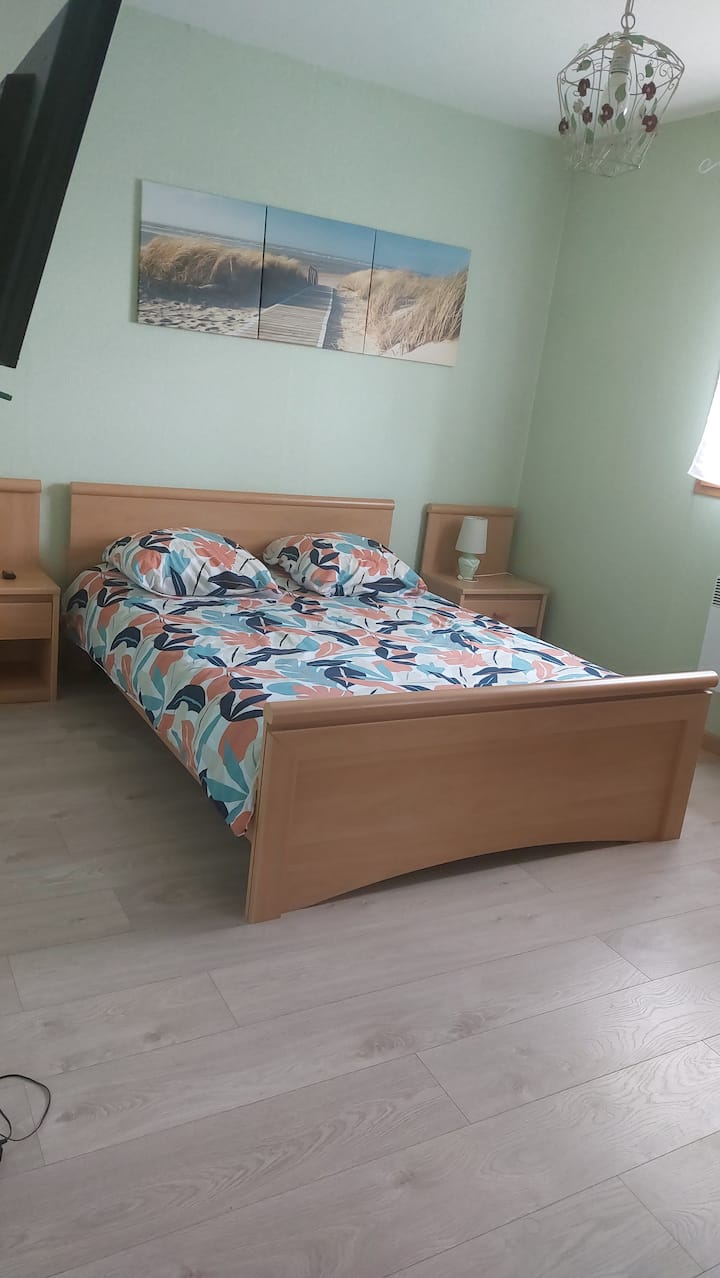 Dhomë gjumi 2