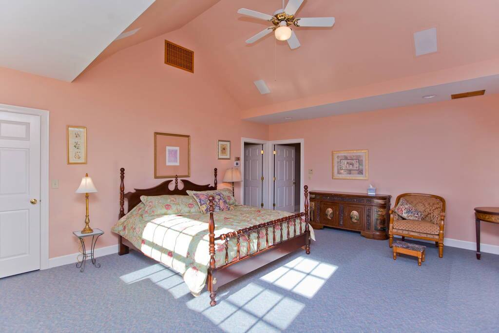 Gardenview Room