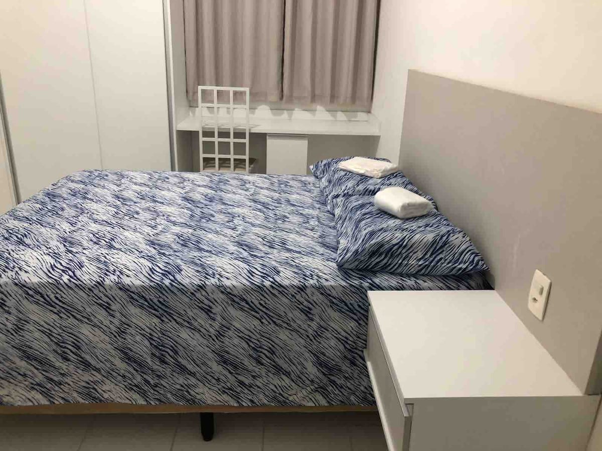 Foto do anúncio de Quarto studio aconchegante próximo à praia (105) em Aldeota, Fortaleza