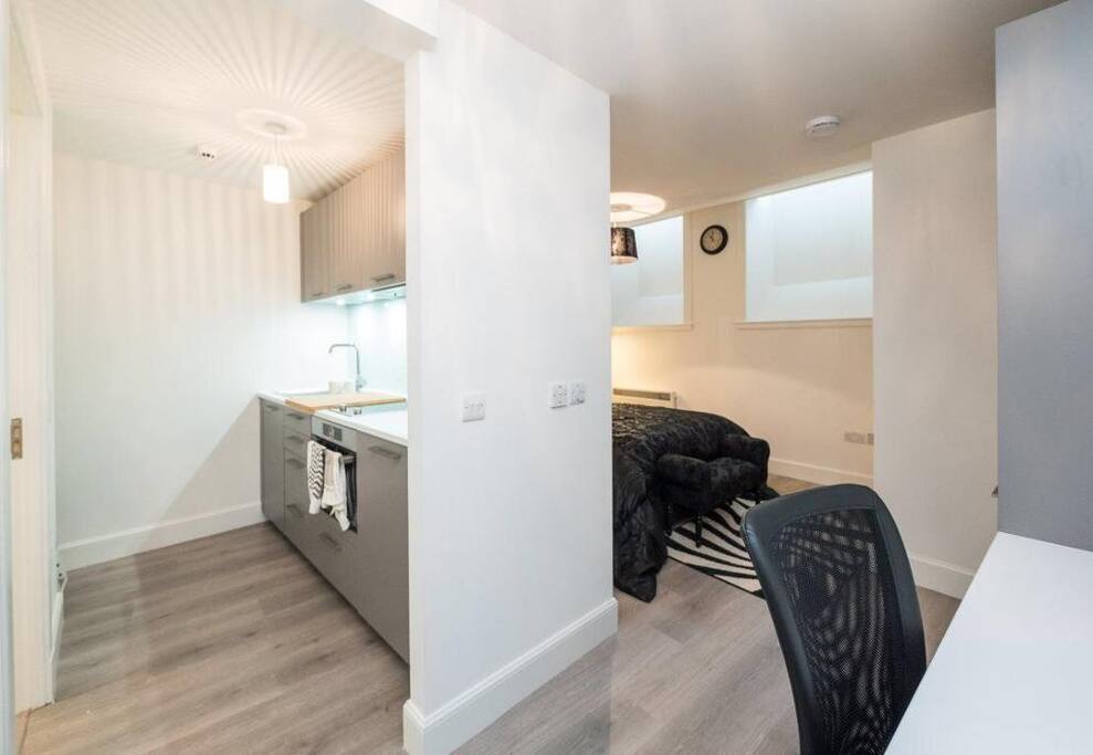Open plan studio for cosy living