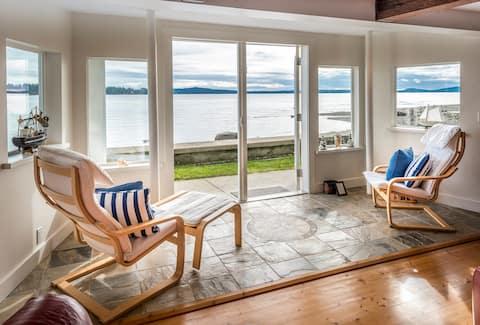The Beach House on Oyster Harbour
