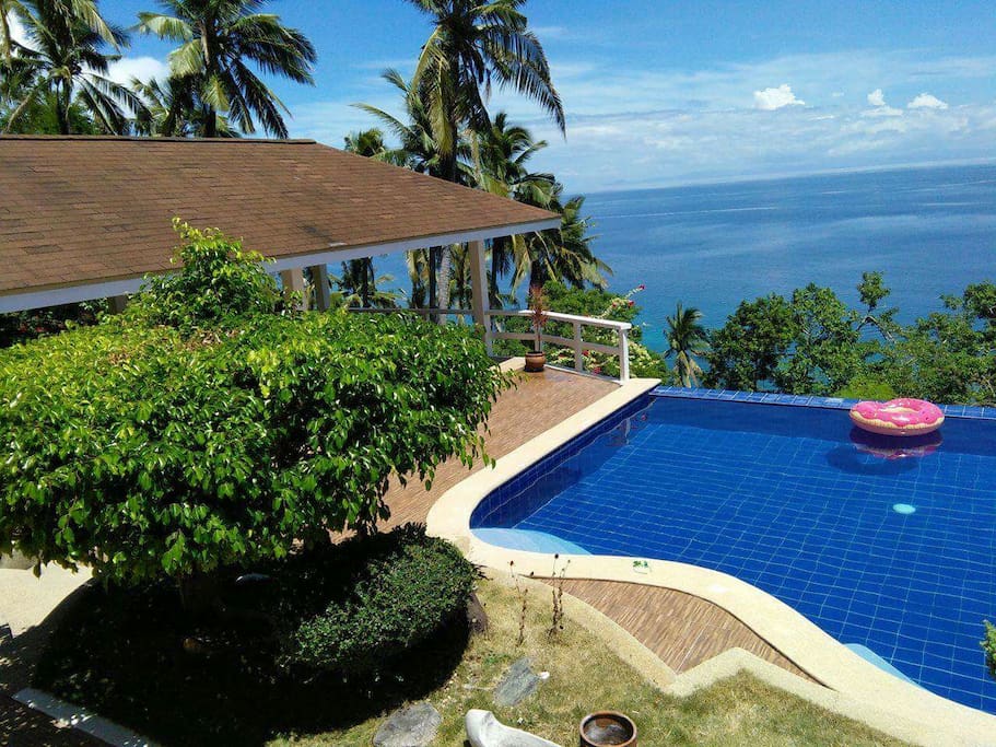 infinity pool