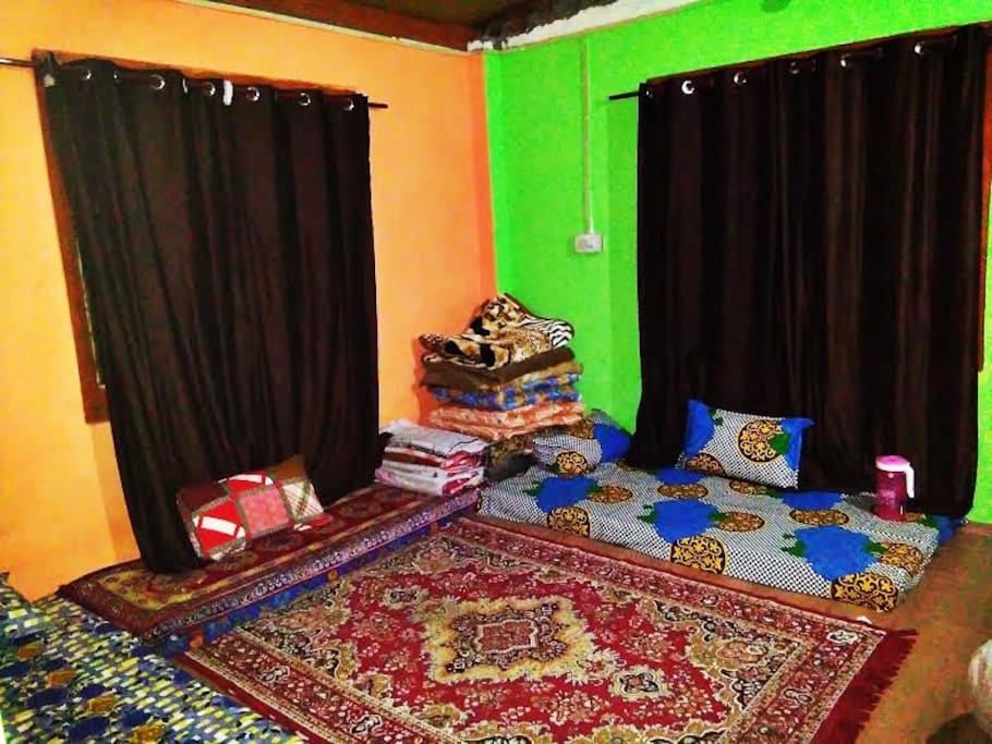 shared area with TV