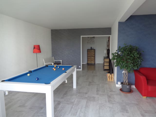 ch 1 pers.  easy living, CHU, Fac, congrès TRAM T1