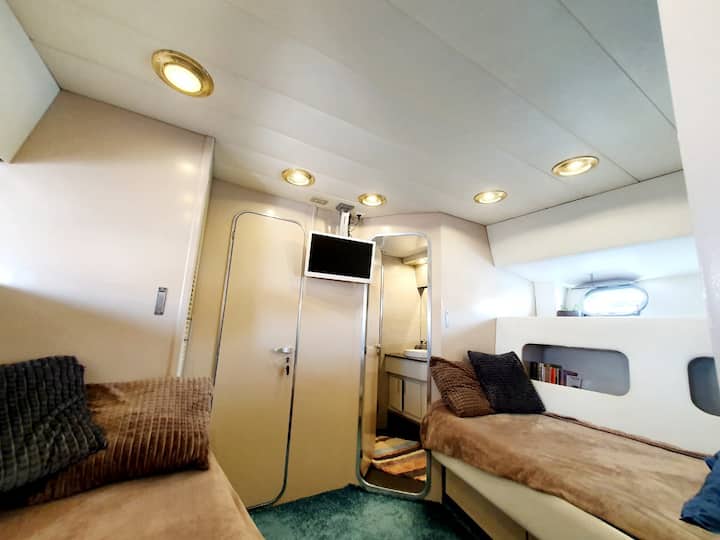 Cabine Twin Pour Week-end Entre Amis Sur Yacht - Gruissan