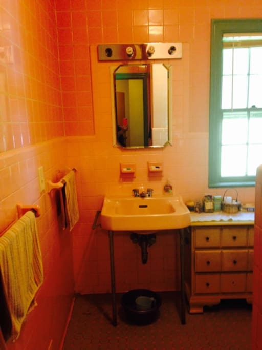 This charming bathroom is exclusively used by the guests from the Lavendar Room.