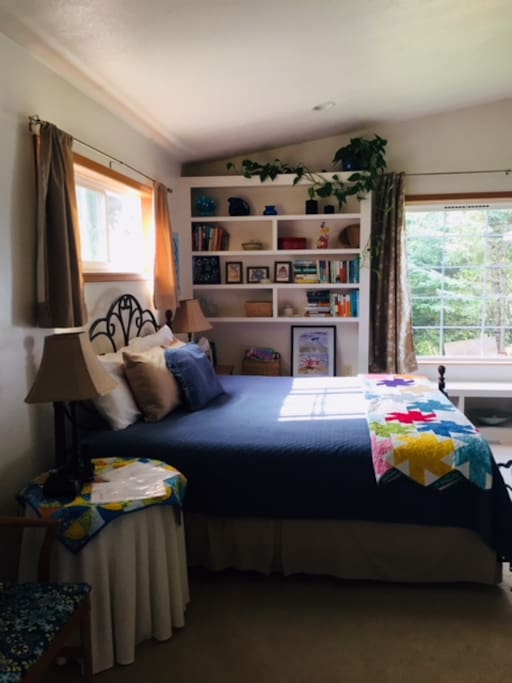 Comfy king size bed