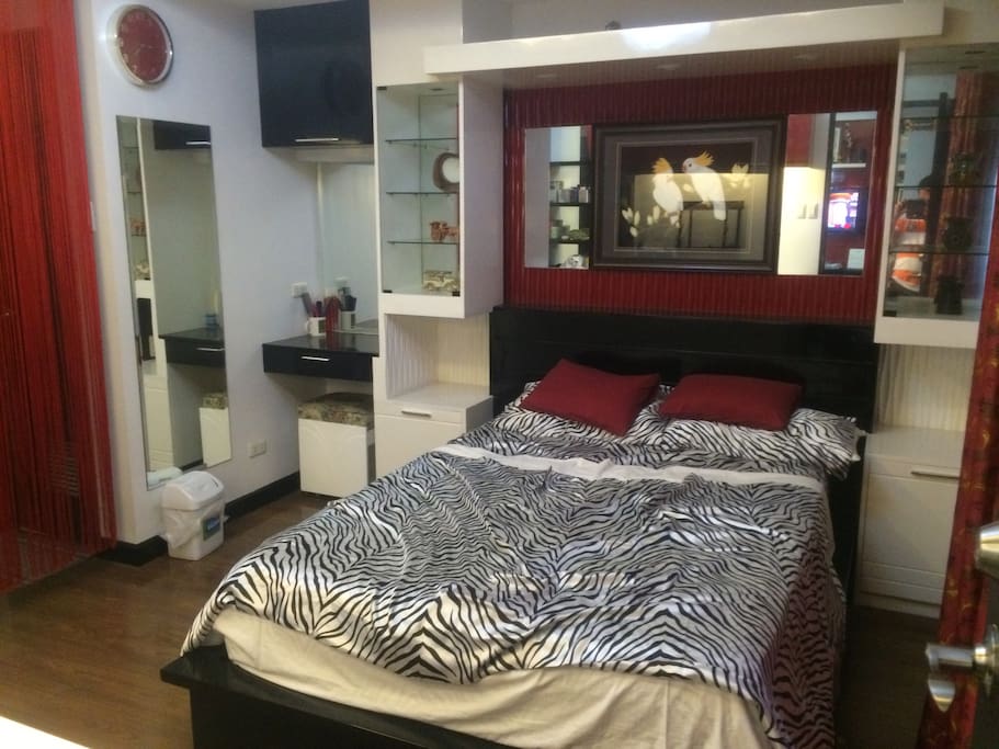 The Bedroom with full size bed.