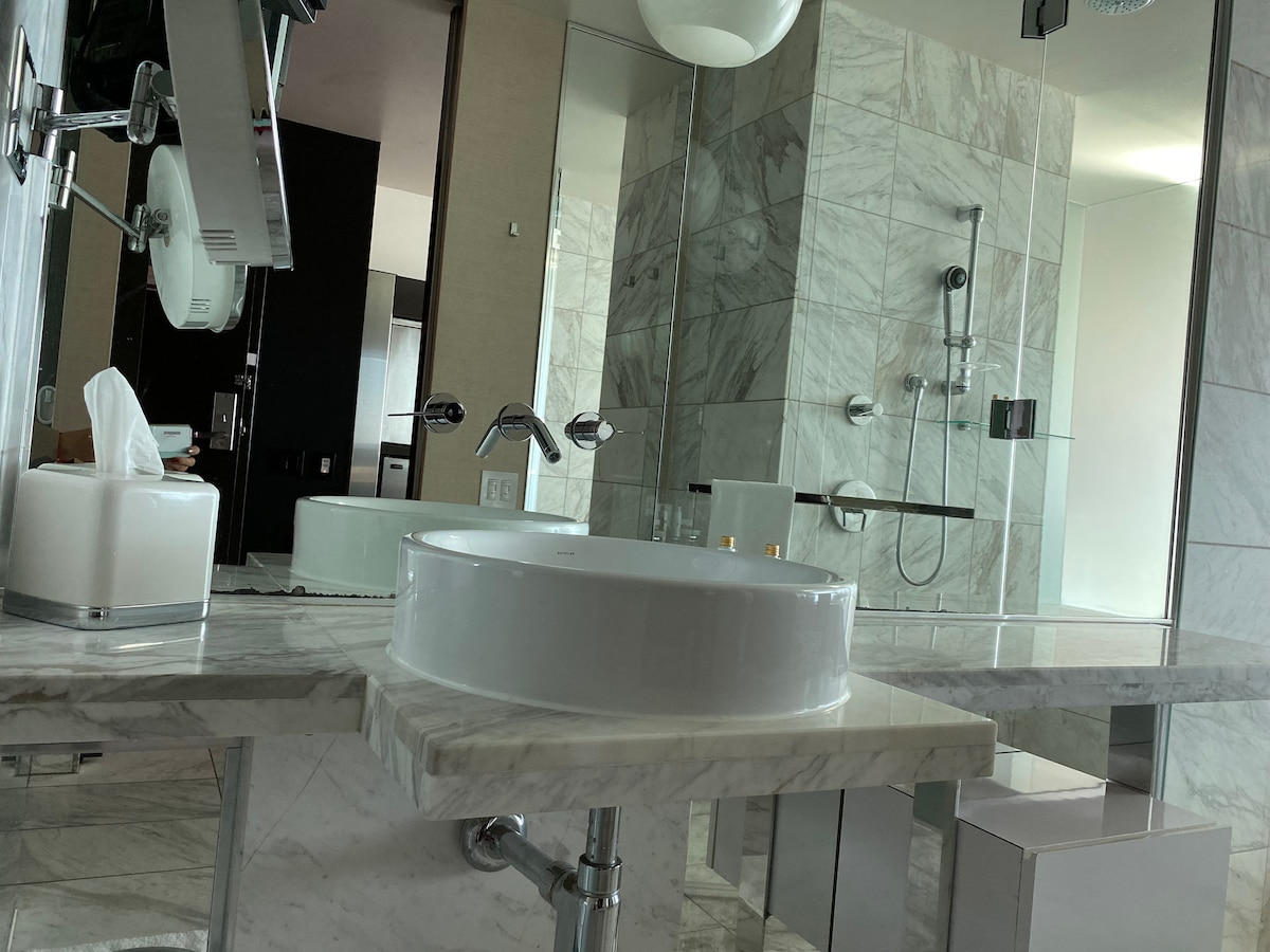 Luxury Studio