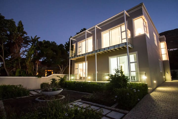 BayBlu House on Seaforth