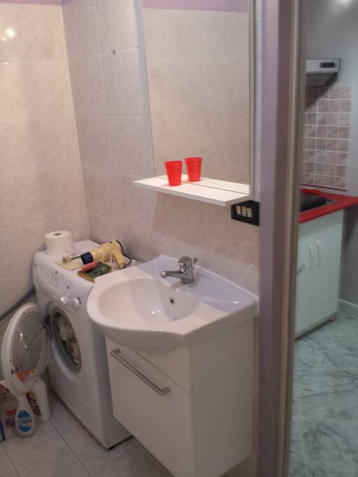BAGNO LAVATRICE