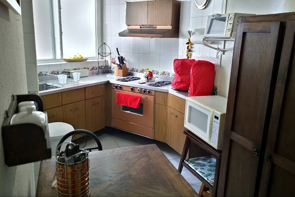 Fully equiped kitchen.