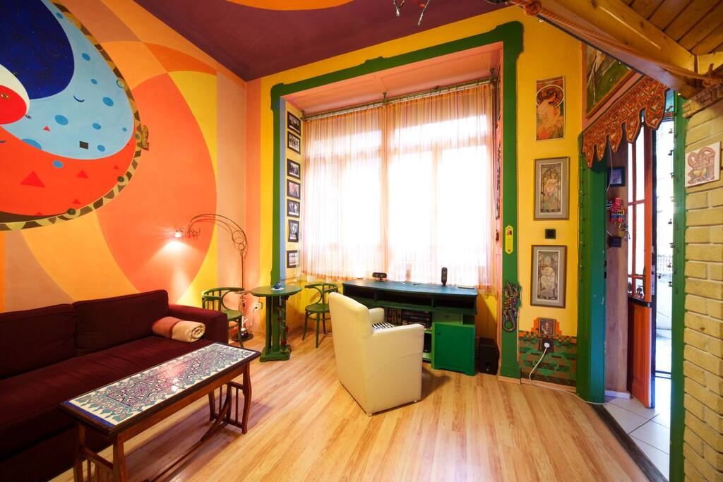 Hohm Art Loft - the living space to chill in!